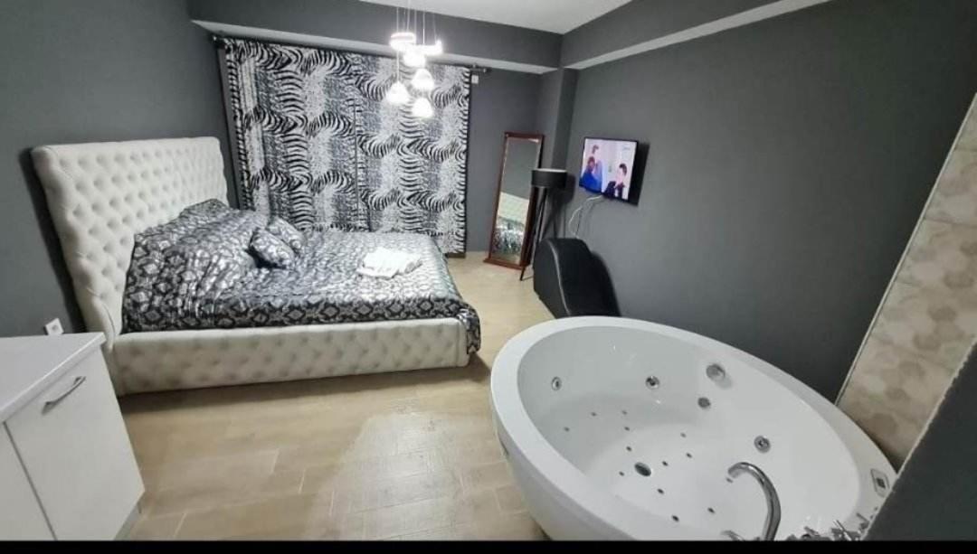 Apartmani 2 Ss Охрид Екстериор снимка